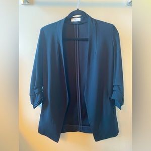 Aritzia Babaton Power Blazer - Black and Size 0